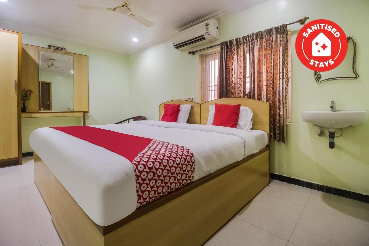 Oyo 70841 Hotel Anjali Residency Velur Buitenkant foto